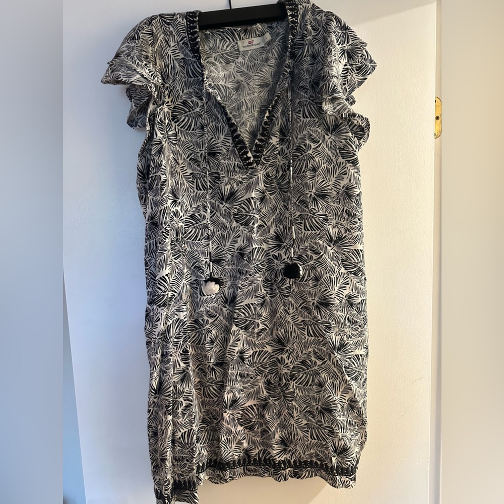 Vineyard vines dress